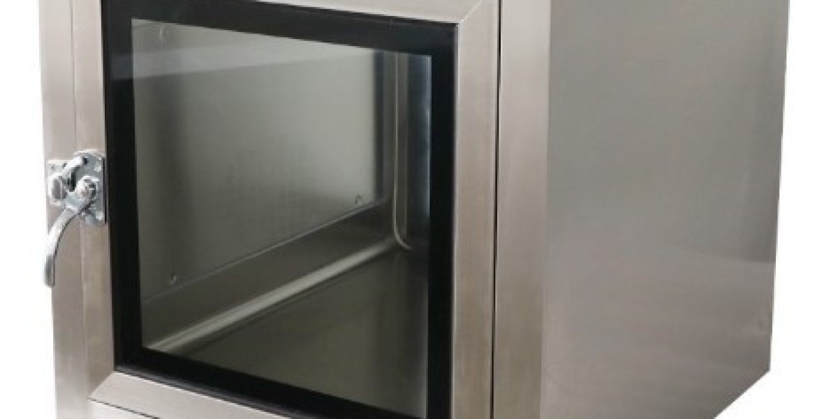 What Are the Key Benefits of Using a Pass Through Box in Clean Rooms?
